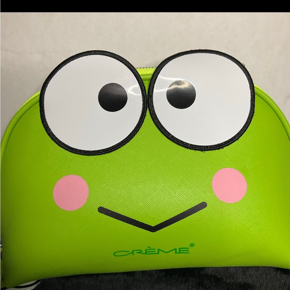 Keroppi makeup bag!